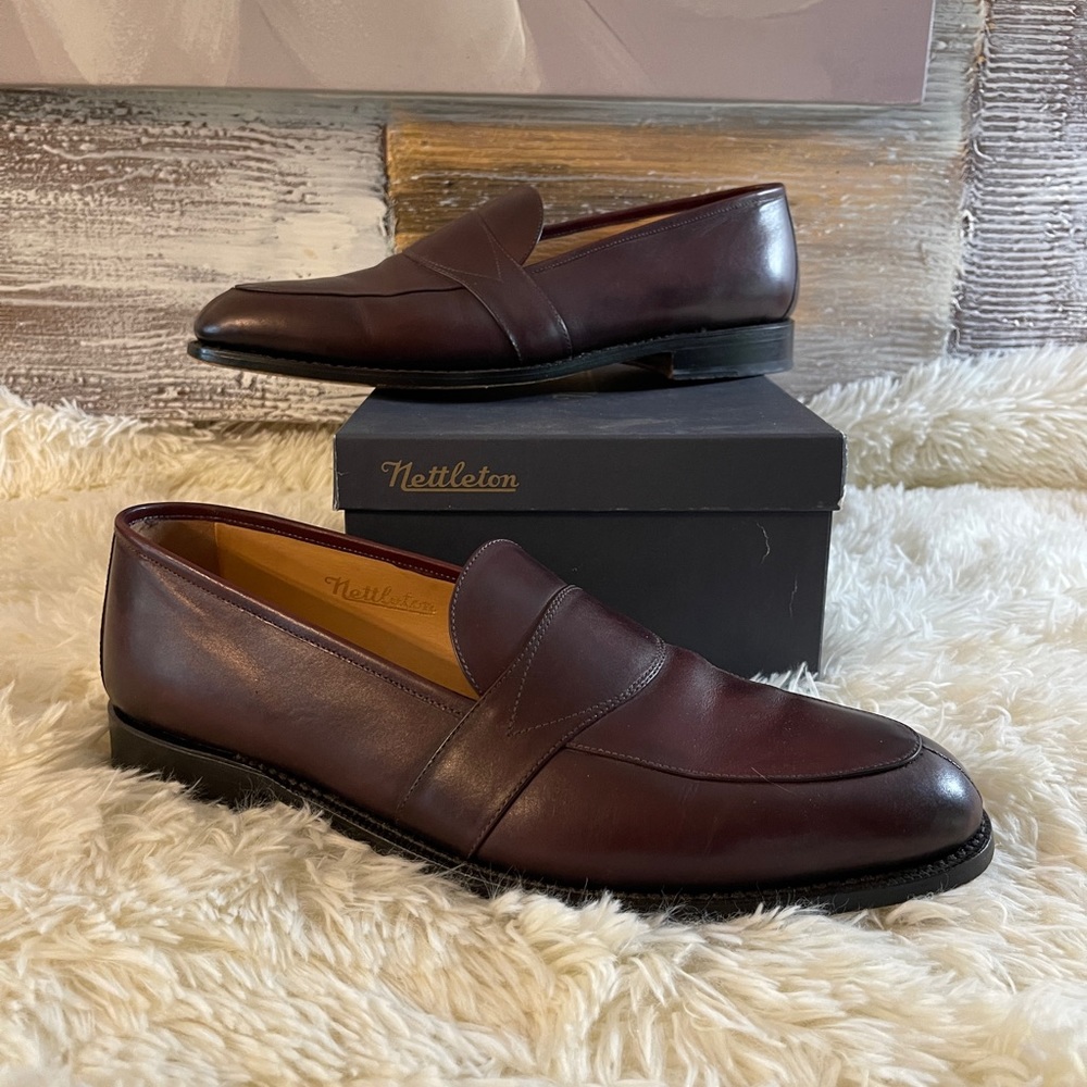 Nettleton Burgundy Savannahs